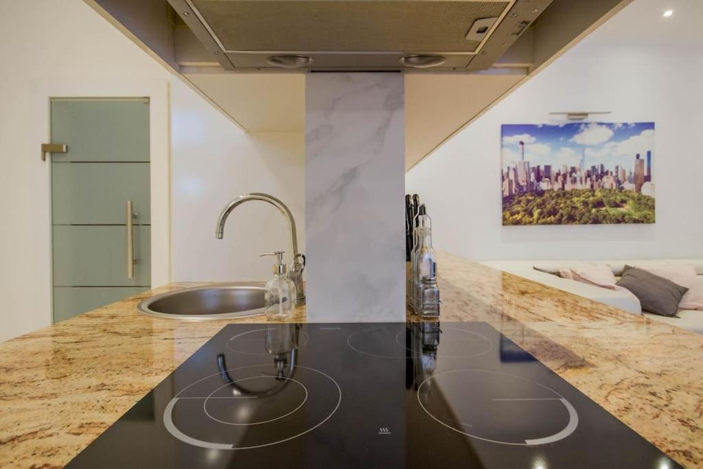 Boutique Soho Apartment